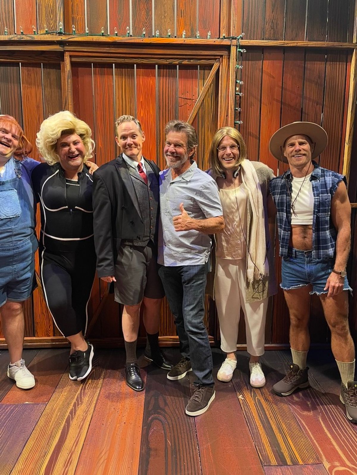 Dennis Quaid and cast at 